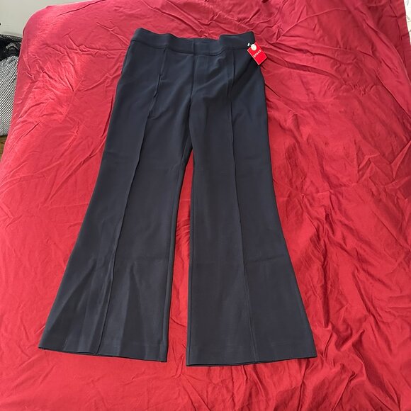 SPANX supersmooth™ PerfectFit Ponte Flare Pant XL Petite Navy NWT - Picture 2 of 5